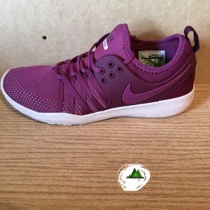 Nike Free Training 7 (NWT)